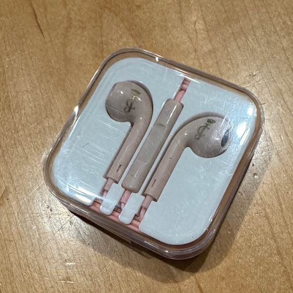 Juicy Couture Other - Juicy Couture Pink Wired Earbuds with Case new